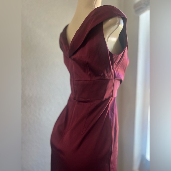 Donna Ricco women’s dress size 4 in a burgundy  color good condition - Picture 3 of 7
